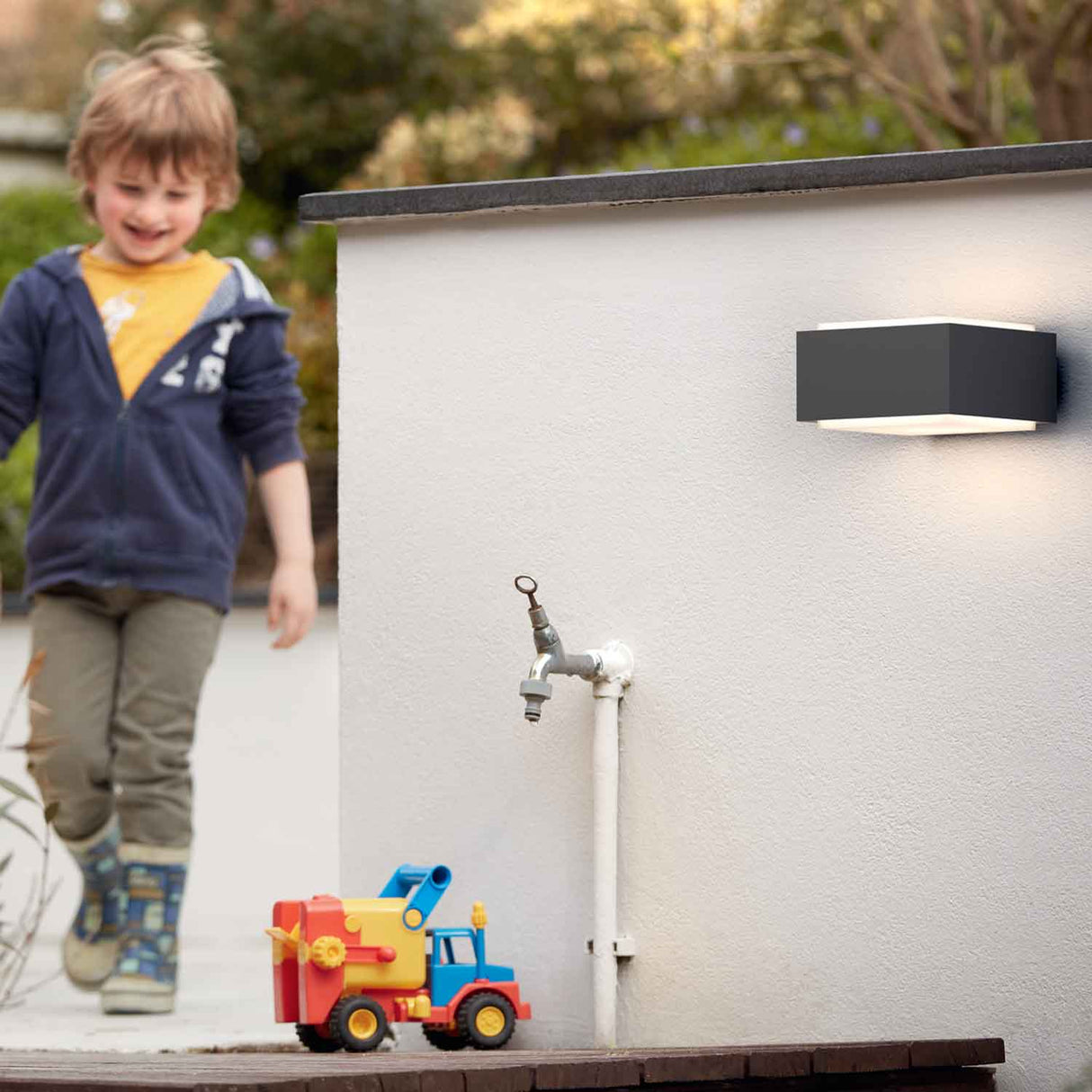 Philips MyGarden Hedgehog – Vägglampa