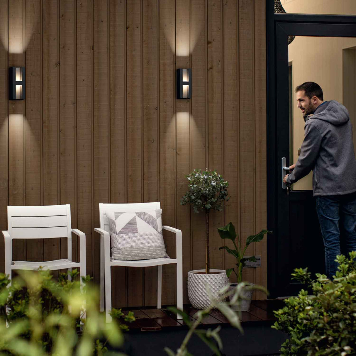 Philips MyGarden Shadow – Vägglampa LED
