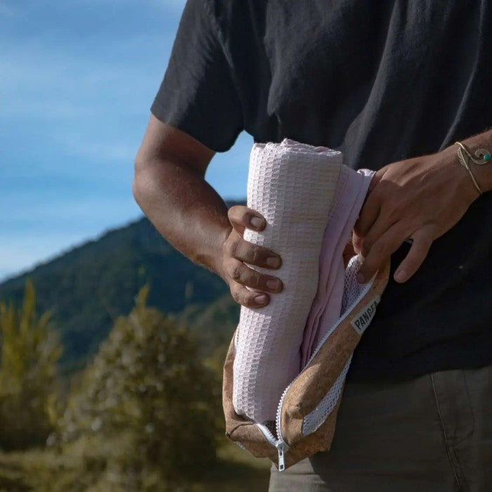 Pangea Eco Towel 2.0 Pocket – Svart