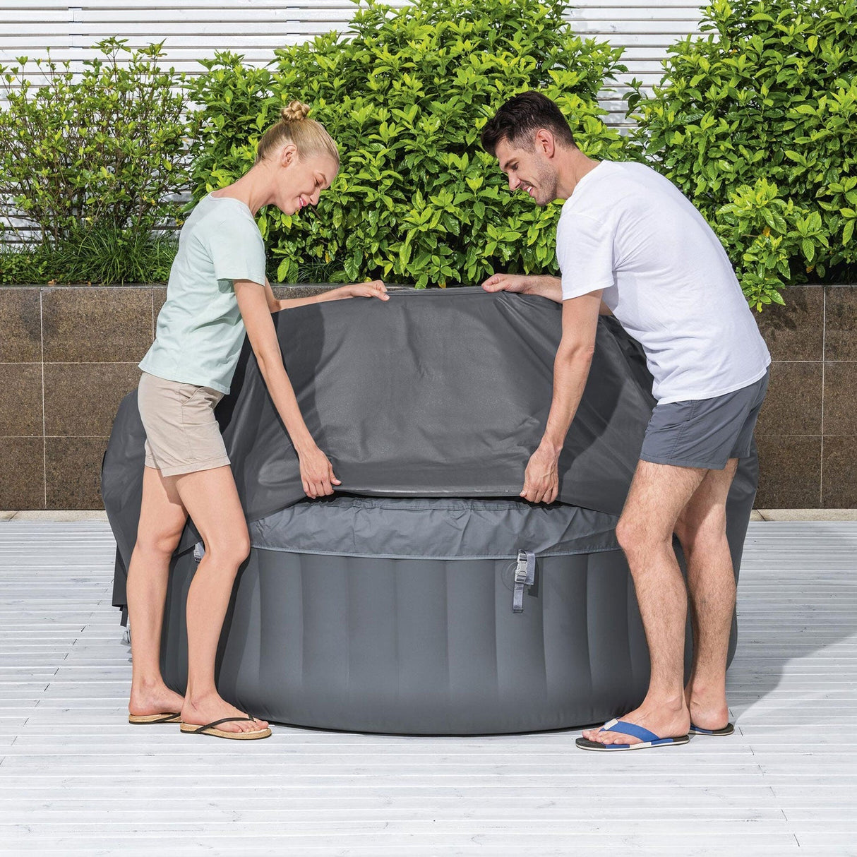 Bestway Lay-Z-Spa Thermal Skydd För Spabad Runt 1.80M X 66Cm