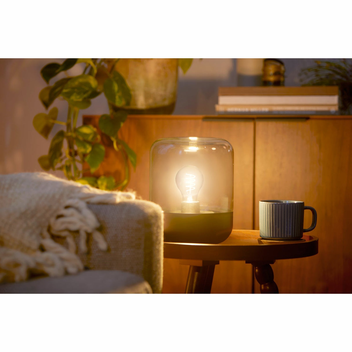 Philips LED SceneSwitch E27 A60 7–3,8–1 W (50 W) Deco Spiral