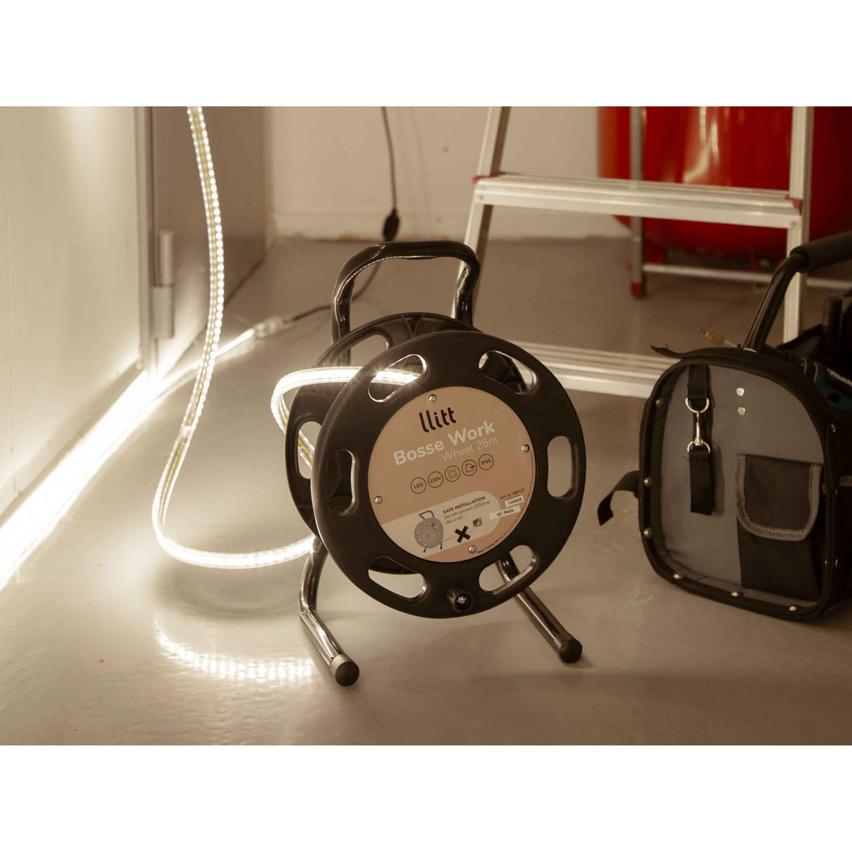 Llitt Bosse Work Wheel Ledstrip Arbetsbelysning 25M Ip65 4000K 200W 20000Lm