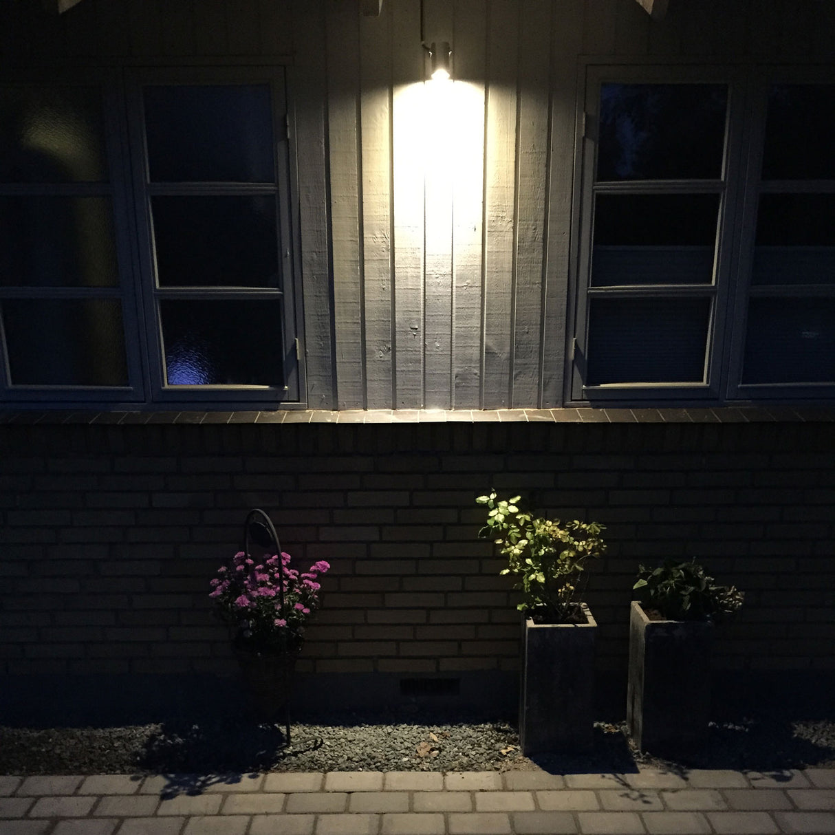 LightsOn Luna Startpaket 2 x Trädgårdsspot - Svart